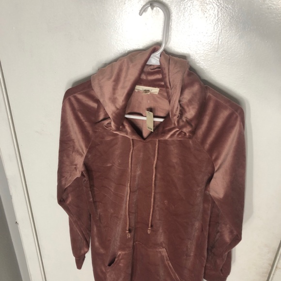 Hoodie - Picture 3 of 7